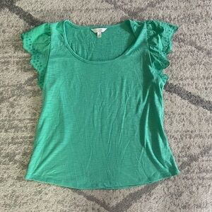 LC Lauren Conrad Short Sleeve Green Tee with Ruffle Sleeves